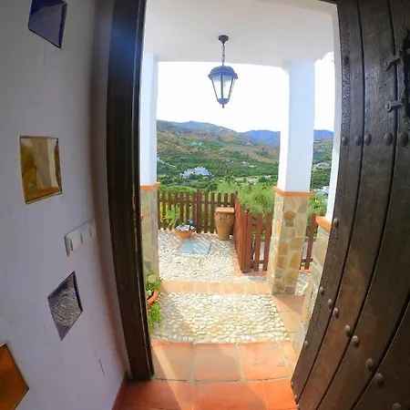 Casa La Araucaria * Frigiliana